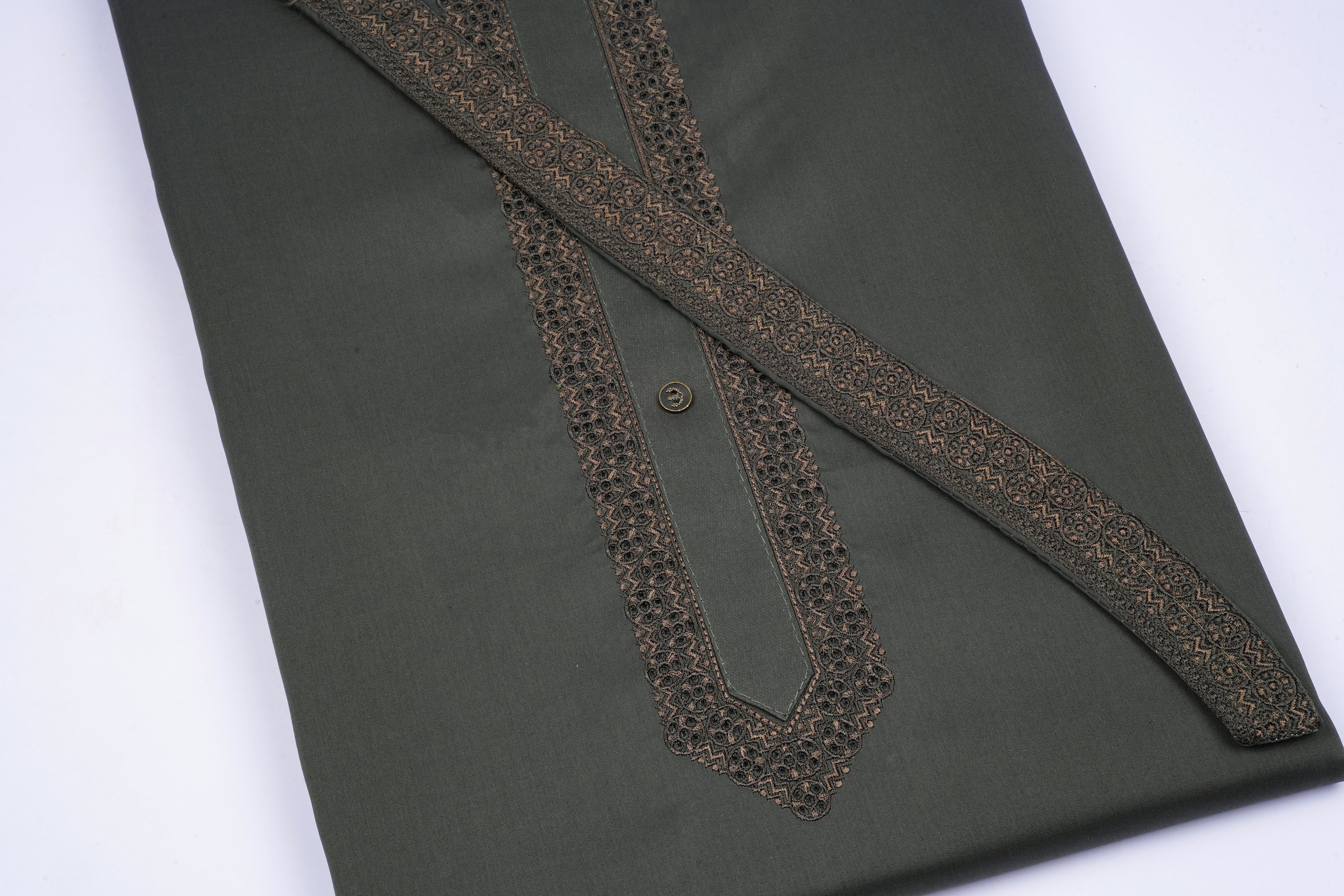 Shah Jahan Lawn (Cotton Emb) Design # 910 - Chawla Fabrics