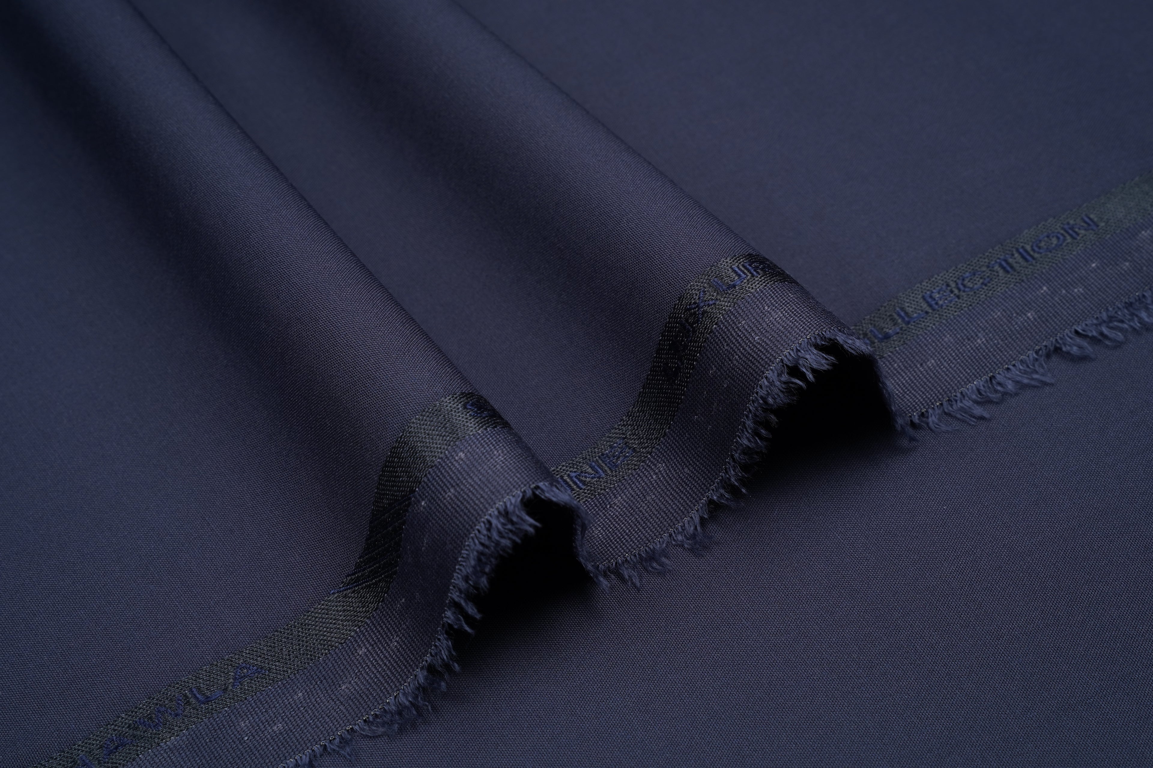 SMART SUITING W&W - Chawla Fabrics