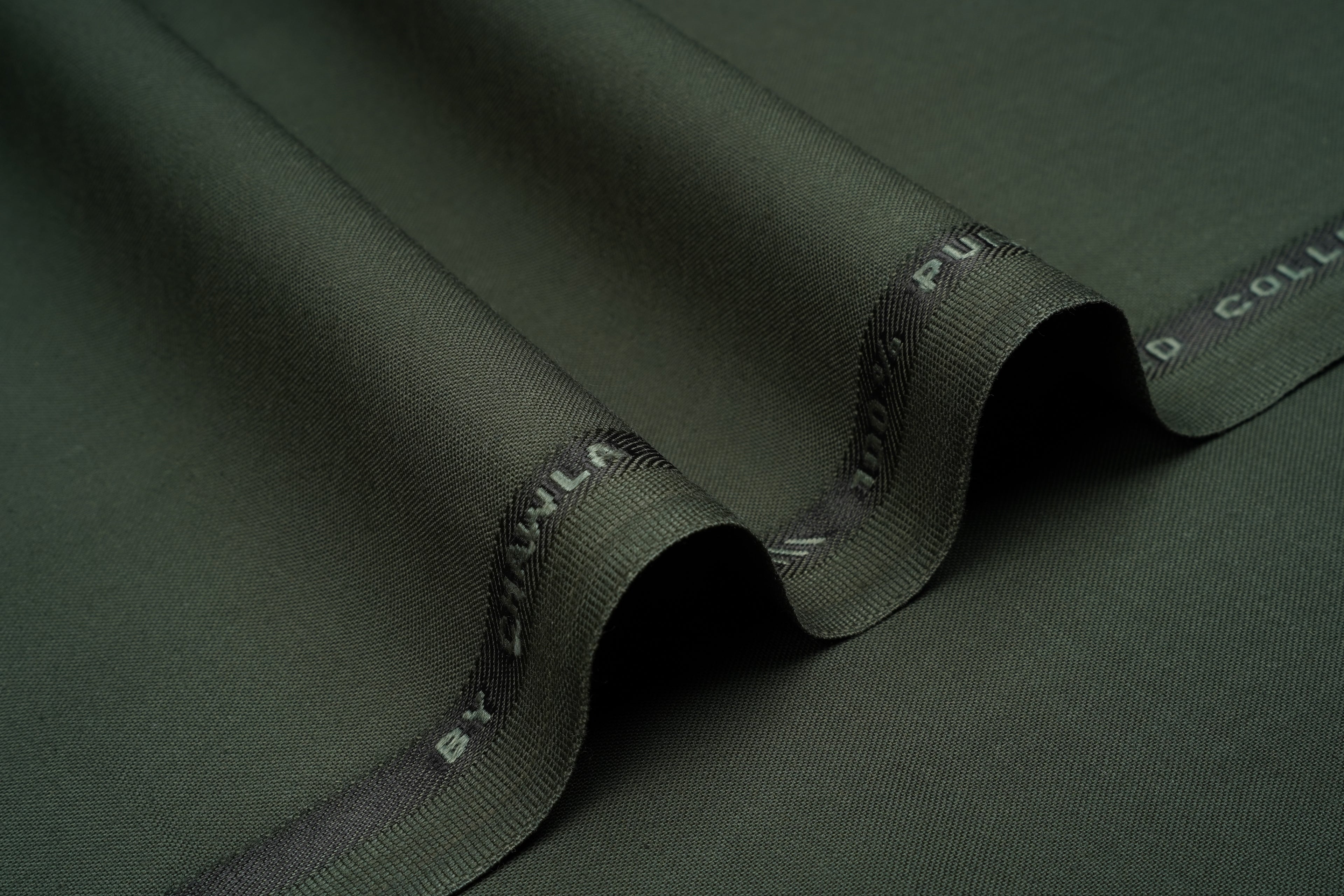 Winter Time W&W - Chawla Fabrics