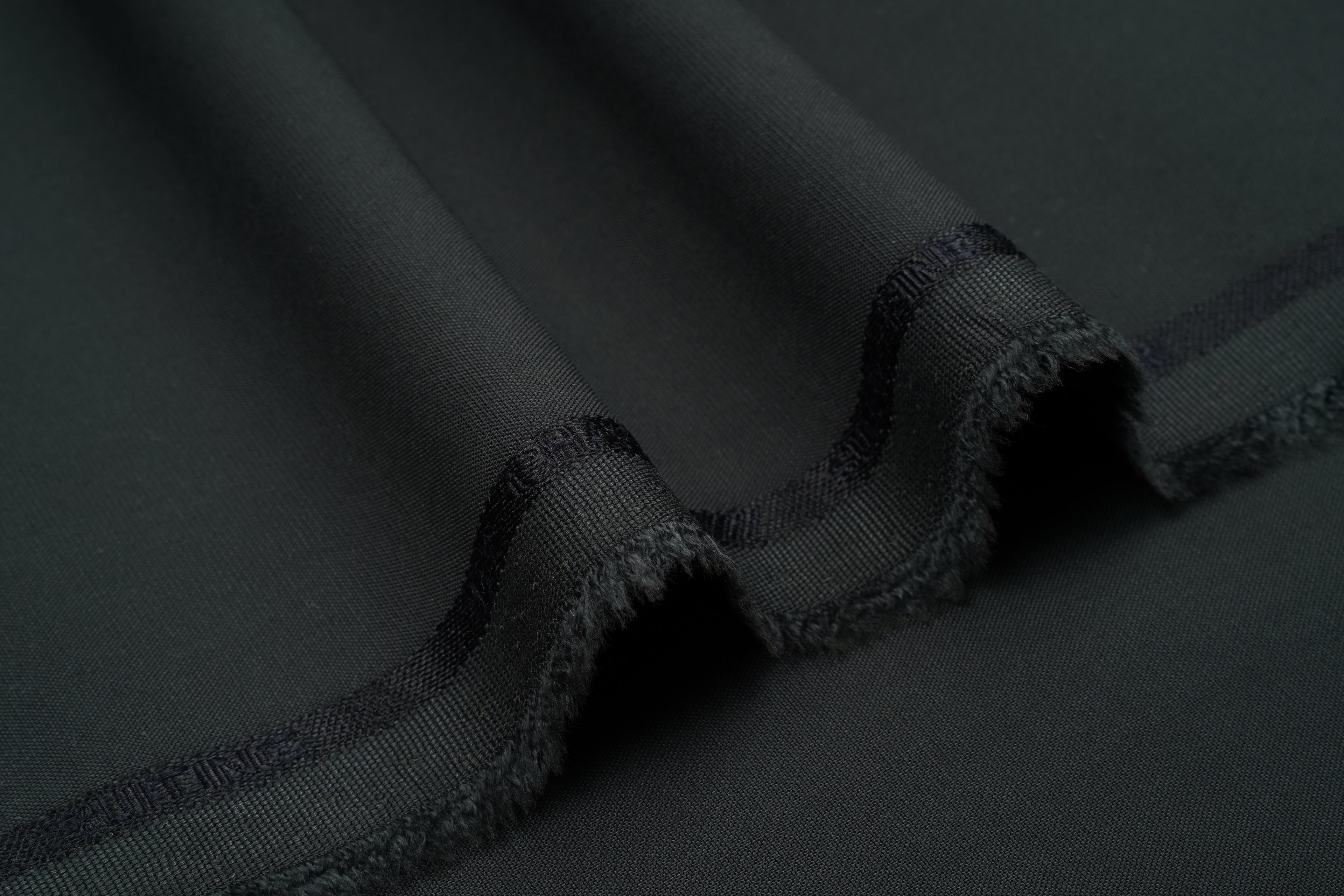 Nazrana W&W - Chawla Fabrics