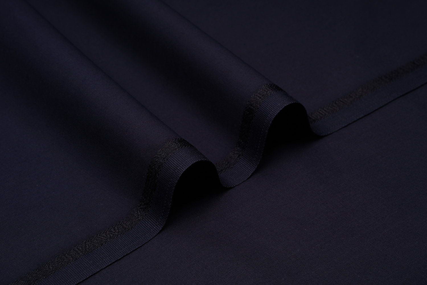 Alpha Wash & Wear