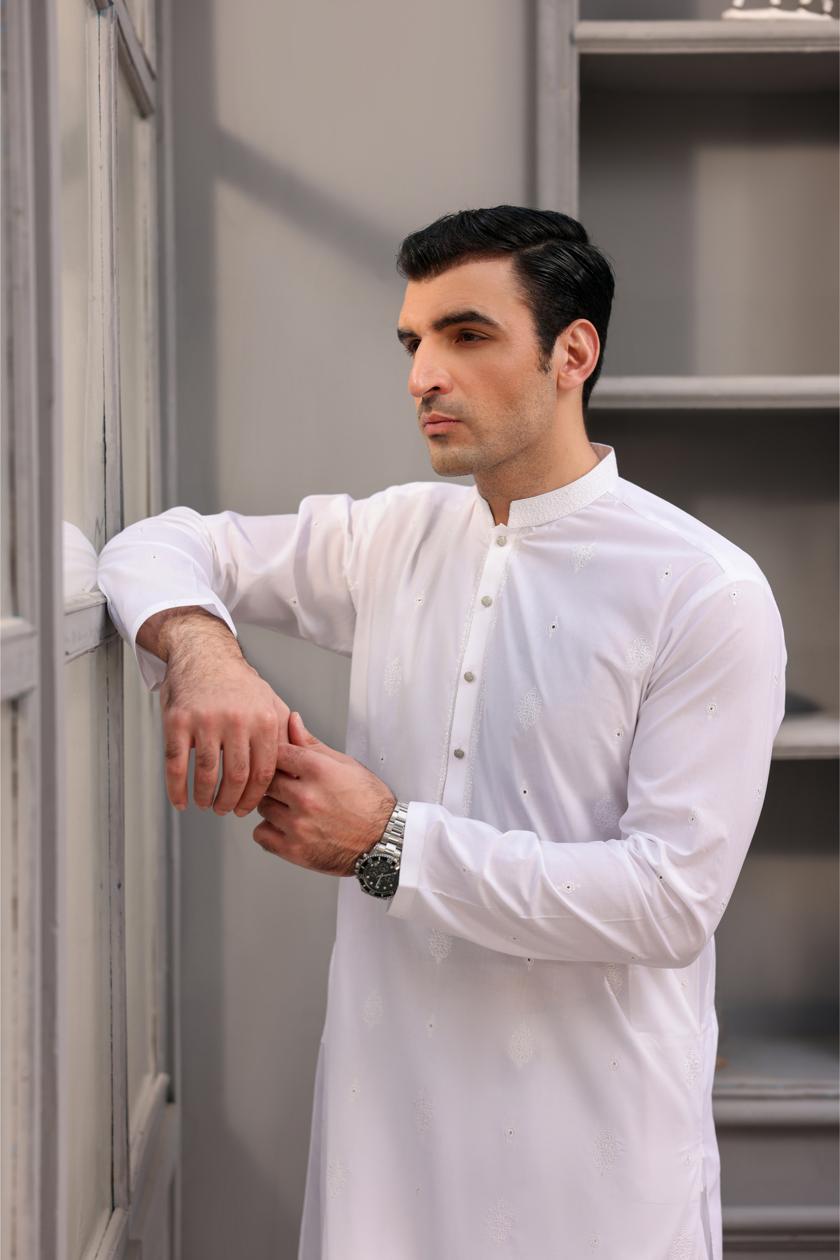 White Series - WS-02