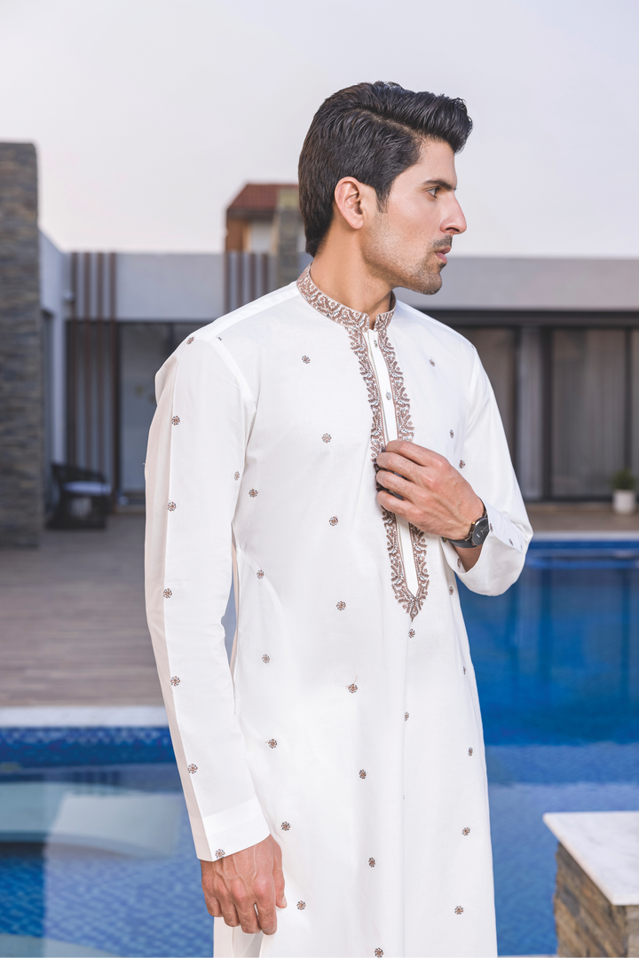 White Series WS-08