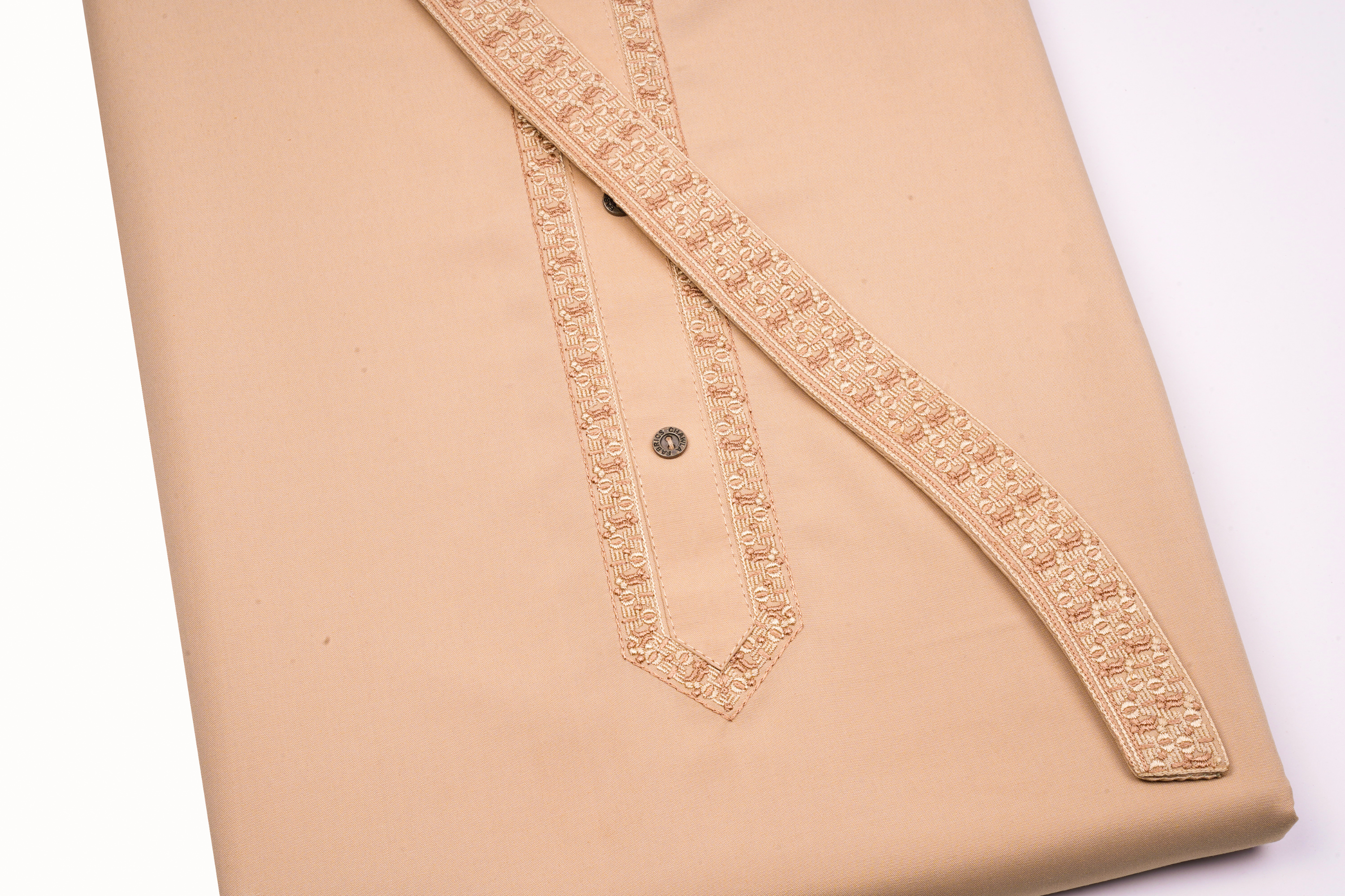 Double Horse W&W EMB D # 702 - Chawla Fabrics
