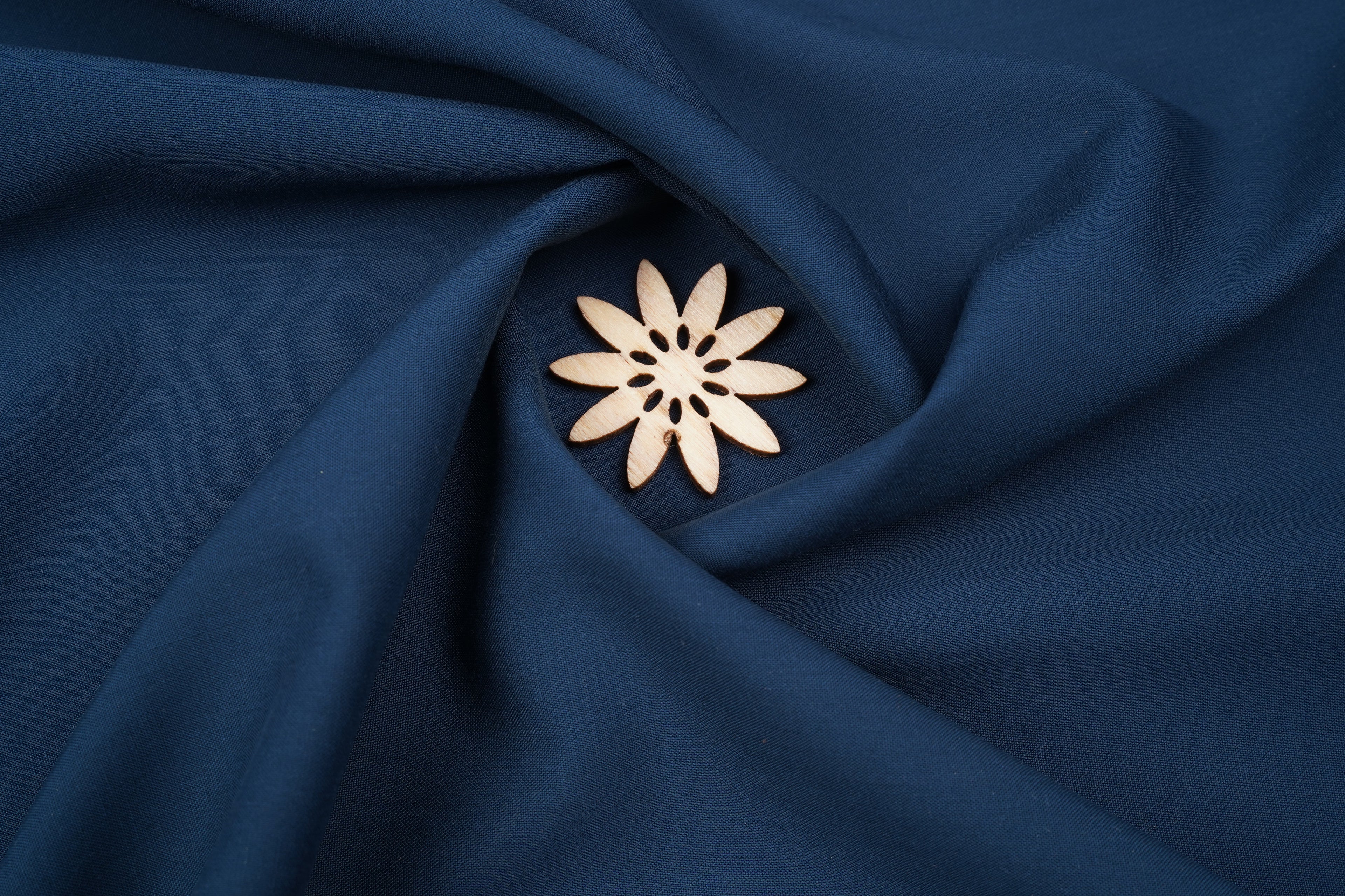 BRILLIANT W&W - Chawla Fabrics