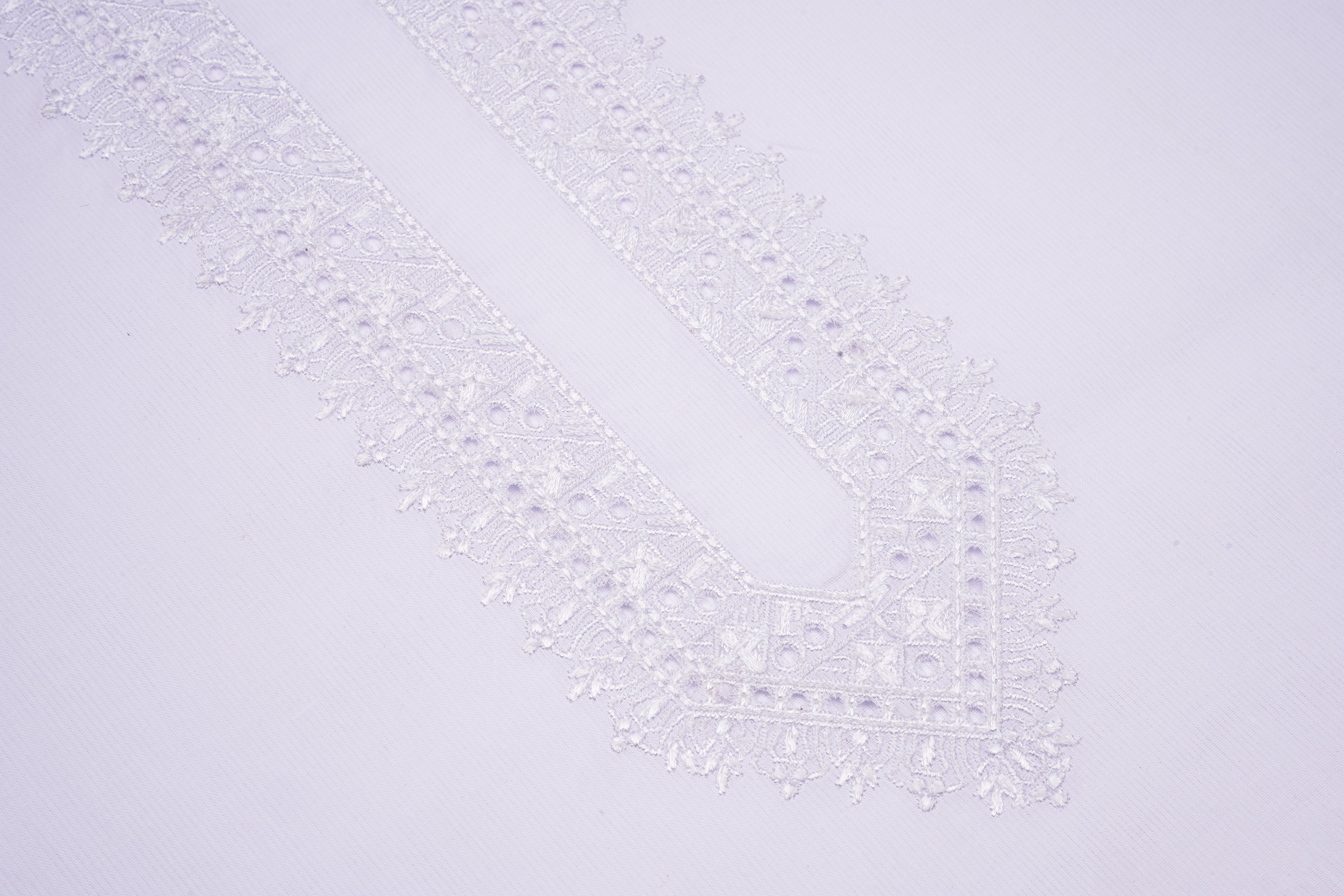 SUMMER GIFT COTTON THREAD EMB (WHITE)